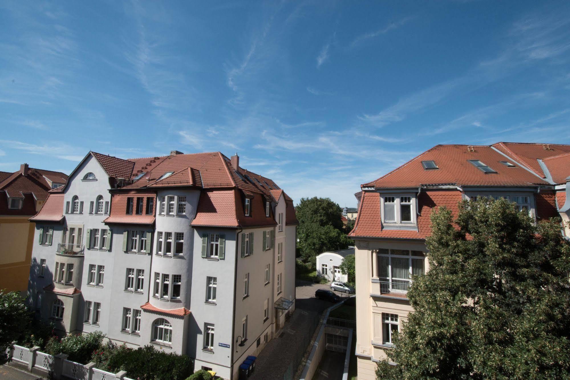 Modern Design Im Klassischem Altbau Apartment Weimar  Exterior photo